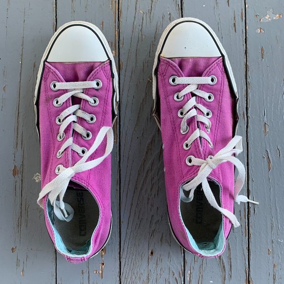 Men's Converse Purple Low-Top Sneaker in Size 8 - Picture 1 of 5